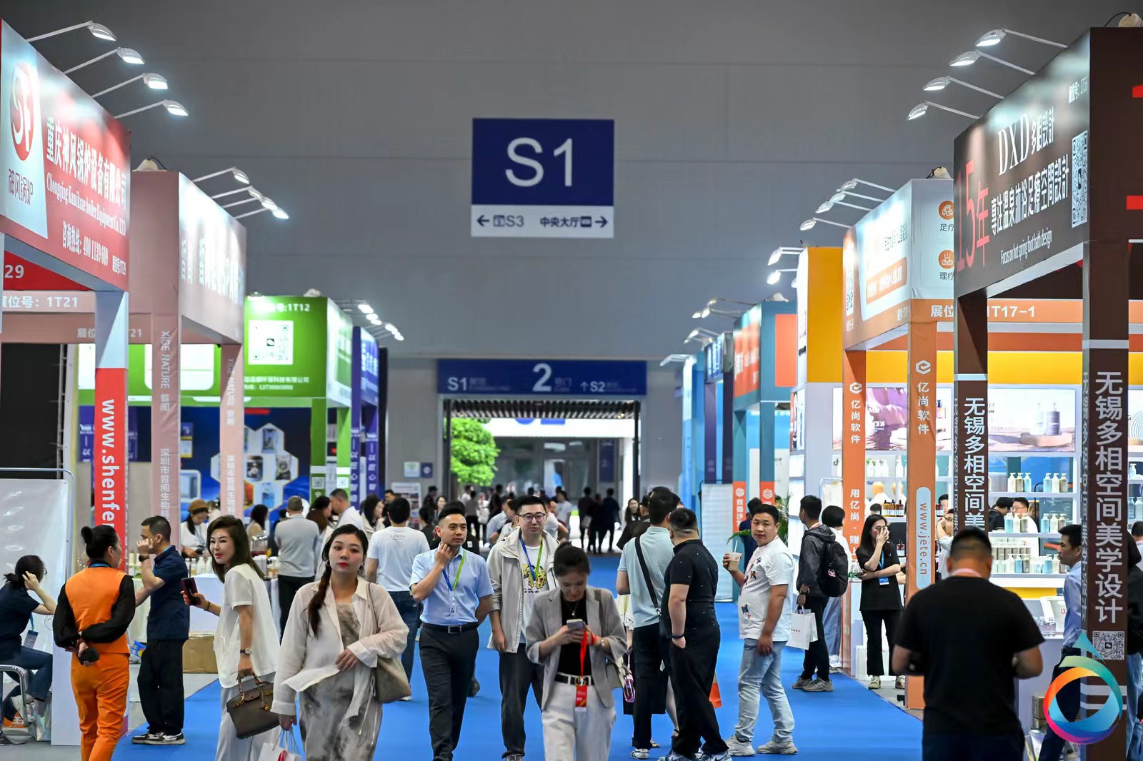 8bb20c99f0d4c137df238dfc699daa2.jpg 8bb20c99f0d4c137df238dfc699daa2.jpg