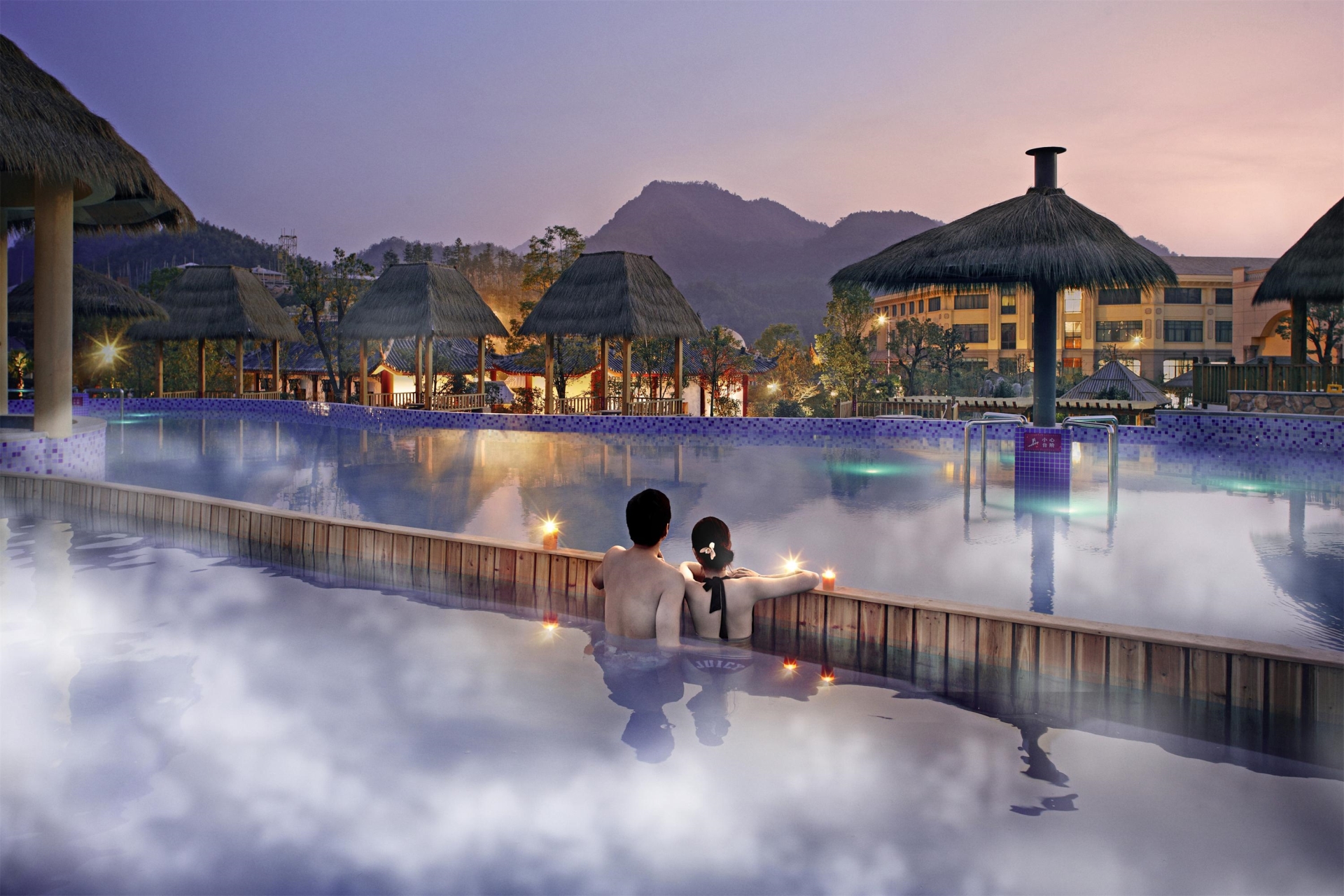 金华武义把“温泉康养”作为推动武义旅游产业发展的龙头,竭力打造长三角一流“温泉康养”旅游度假目的地。.jpg 金华武义把“温泉康养”作为推动武义旅游产业发展的龙头,竭力打造长三角一流“温泉康养”旅游度假目的地。.jpg